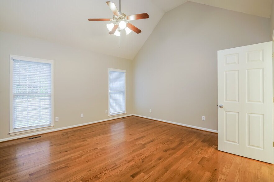 Building Photo - 1403 Velvet Creek Trce SW