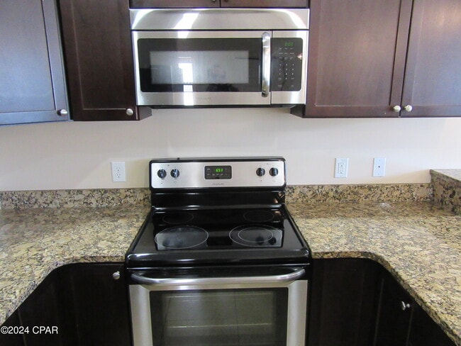 Building Photo - 2411 Astrid Ln