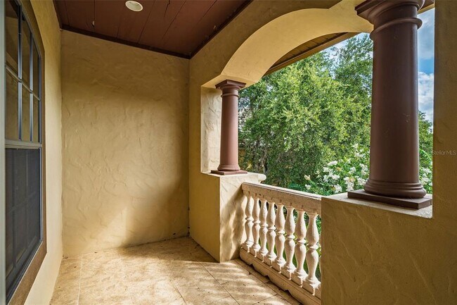 Building Photo - 8402 Lake Burden Cir