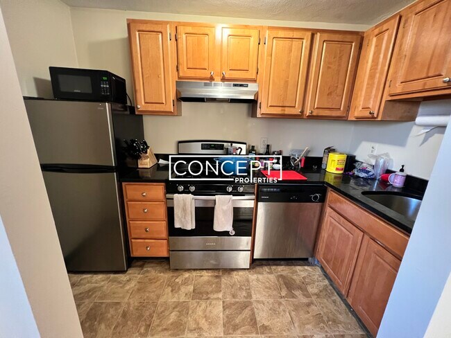 Primary Photo - 383 Dorchester Ave
