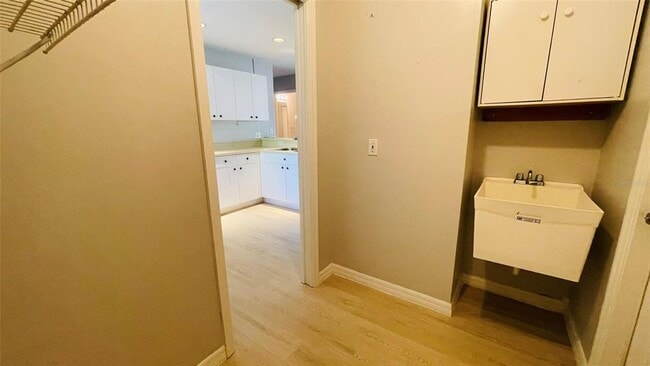 Building Photo - 66 Wylam Dr