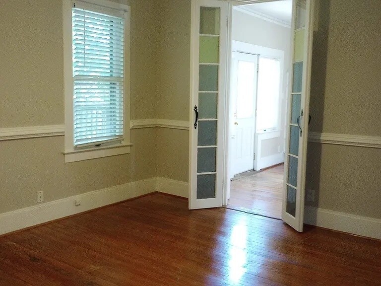 Building Photo - 816 Westover Ave