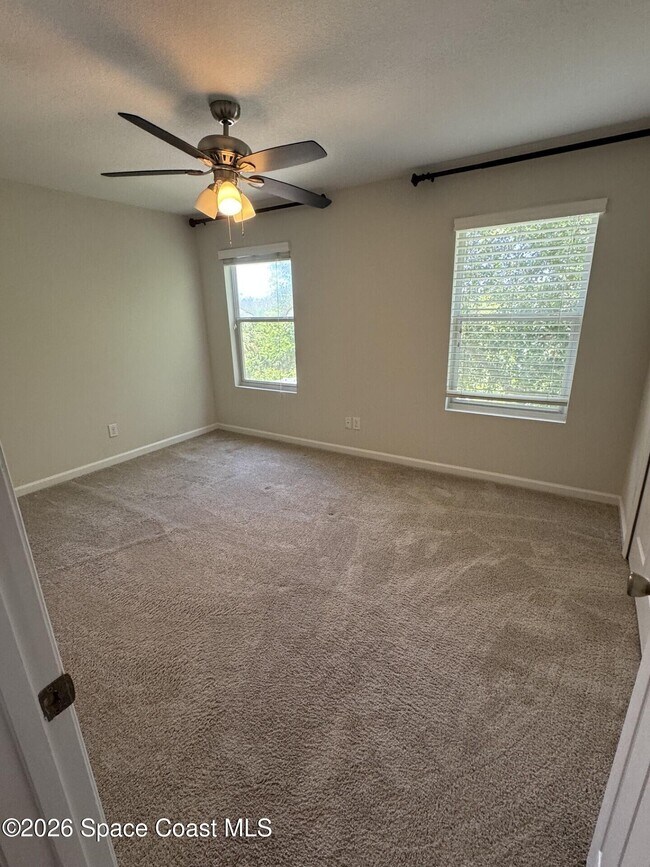 Building Photo - 3116 Arden Cir