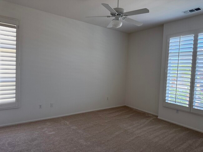 Building Photo - 78631 Yellen Dr