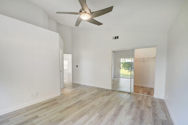 Building Photo - 7390 Ashley Shores Cir
