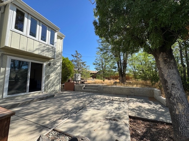 Building Photo - 5615 High Rock Way