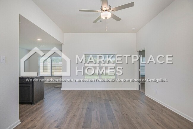 Building Photo - 11012 Gray Mare Dr