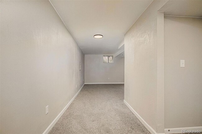 Building Photo - 8369 E Briarwood Ave
