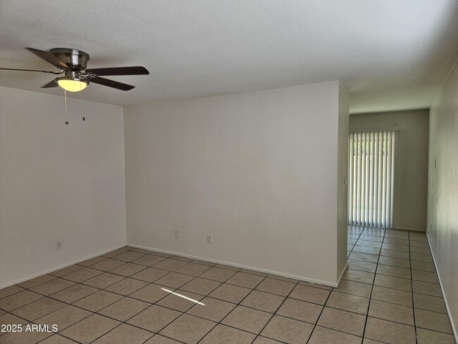 Building Photo - 1221 E Harmony Cir