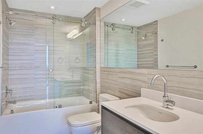 Building Photo - 301 Altara Ave