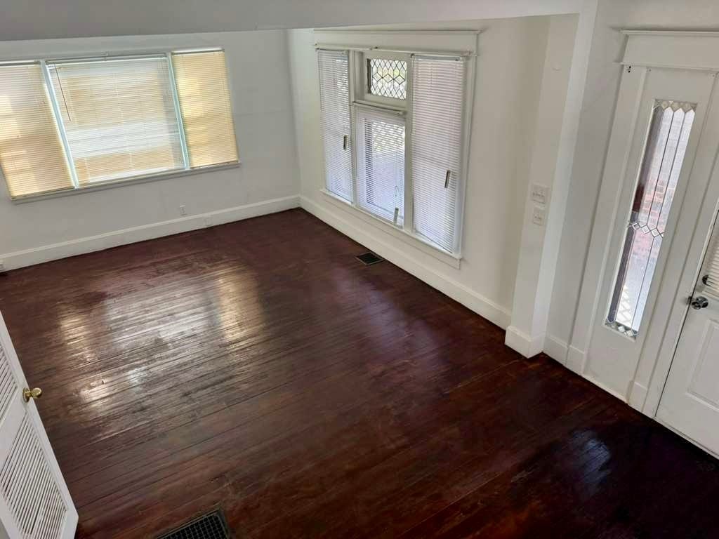 Building Photo - 25 N Colorado Ave