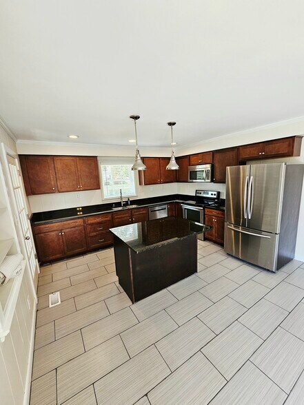 Spacious kitchen with island - 4530 Bible Church Rd
