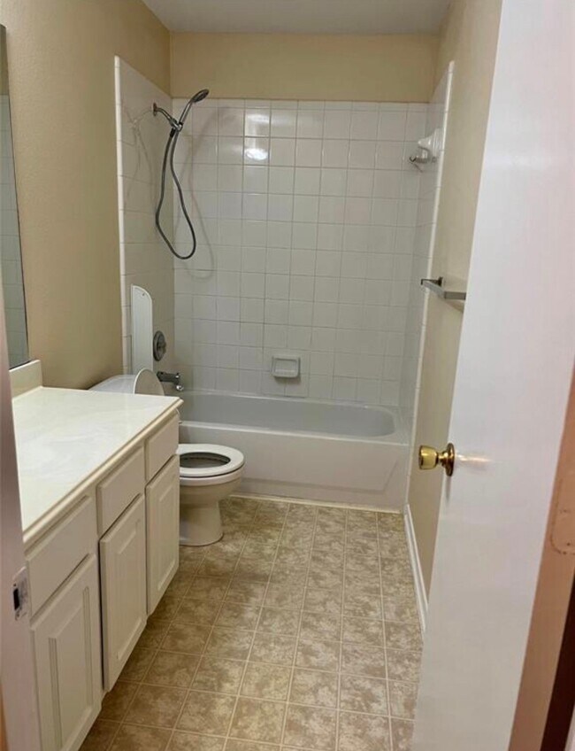 Building Photo - 12206 Beacon Tree Ct