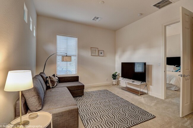 Building Photo - 3163 E Los Altos Ct