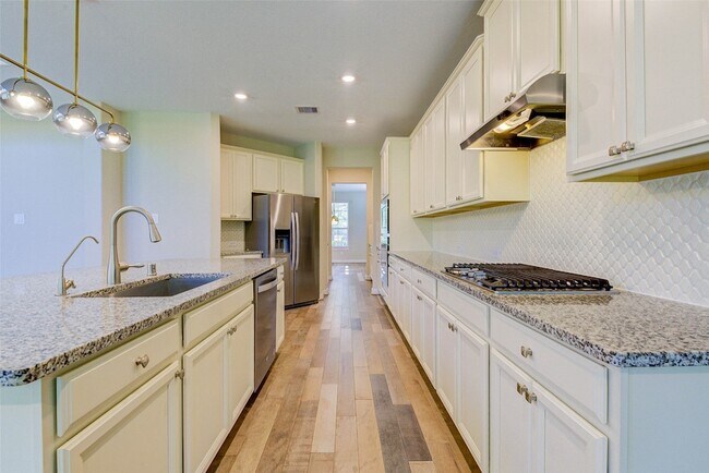 Building Photo - 4022 Steep Woods Dr