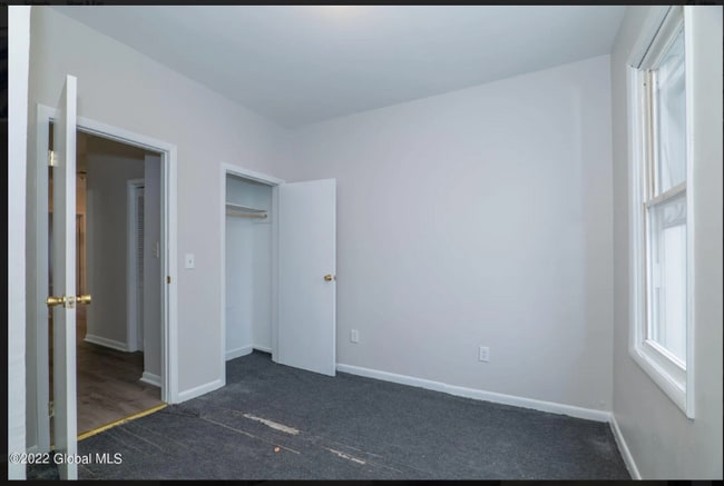 Building Photo - 114 Second Ave