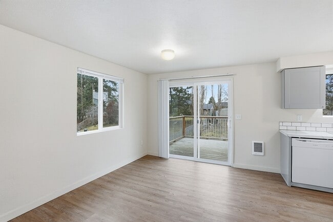 Building Photo - 10921 E 16th Ave