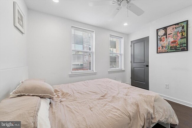 Building Photo - 1331 S Woodstock St