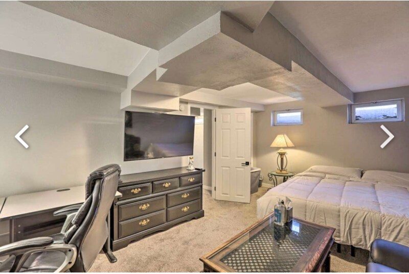 Building Photo - 240 S Julian St