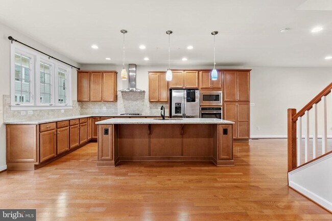 Building Photo - 13693 Neil Armstrong Ave
