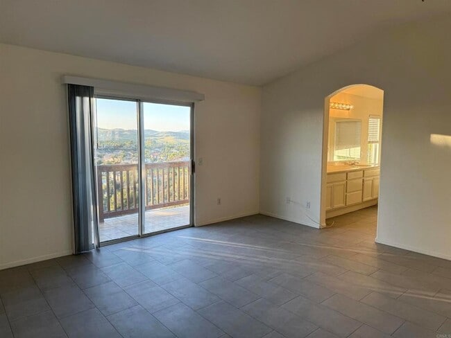 Building Photo - 4983 Calle Arquero