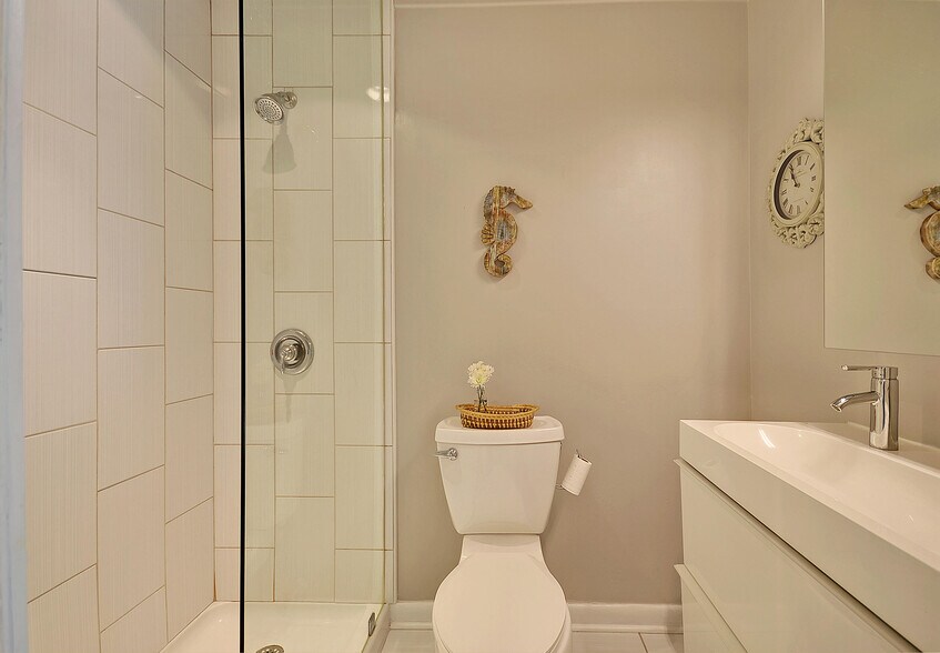 Building Photo - 37 Brighton Cir