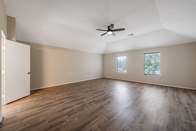 Building Photo - 5115 Cherrywood Ct