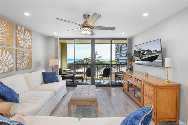 Building Photo - 9500 S Ocean Dr