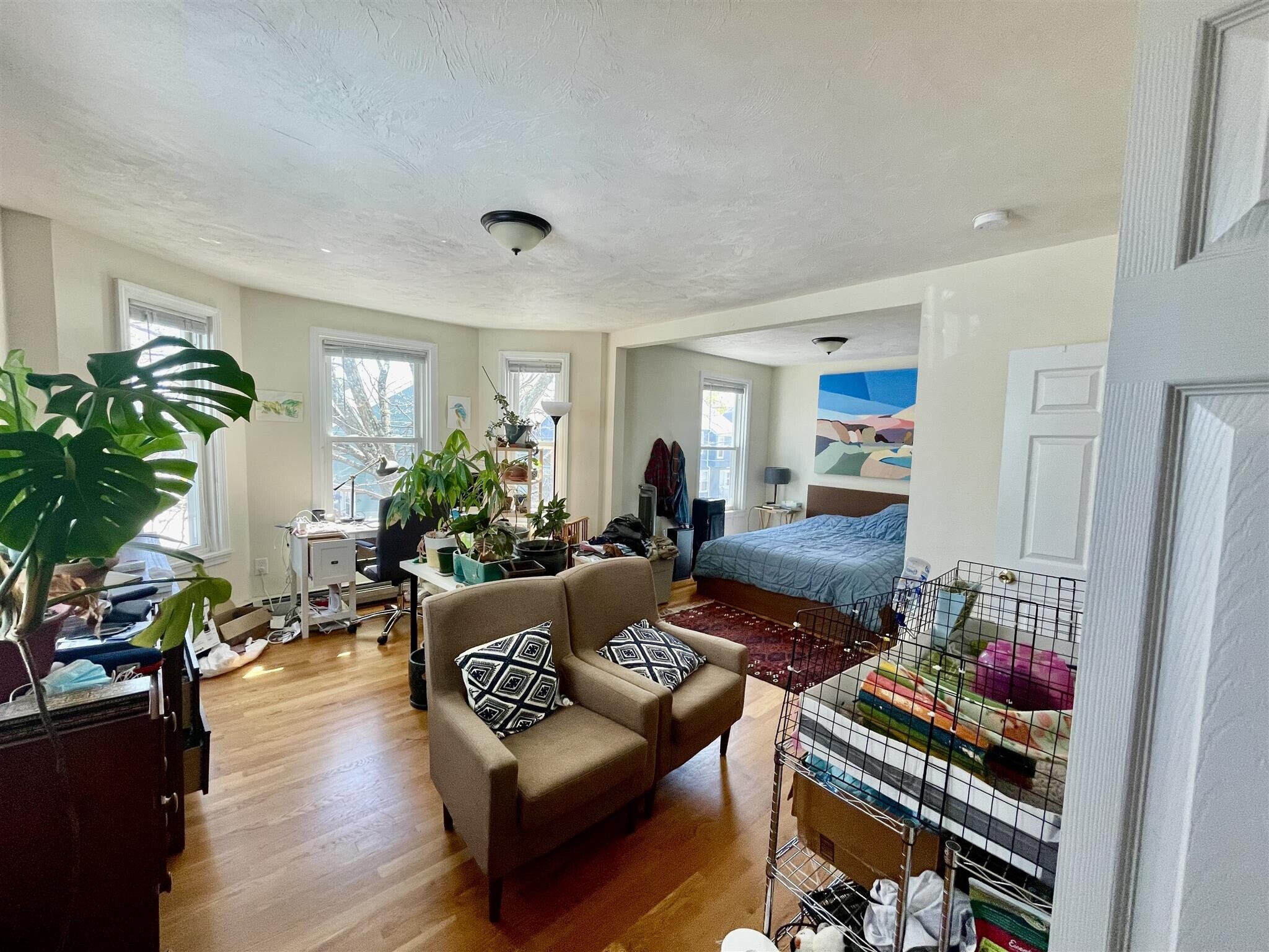 Building Photo - 401 Columbia St