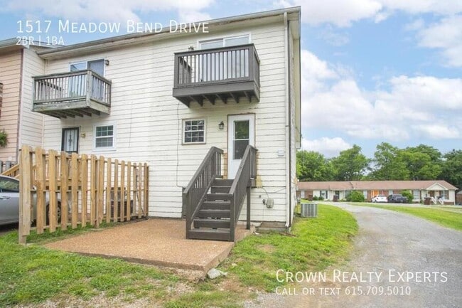 Building Photo - 1517 Meadow Bend Dr