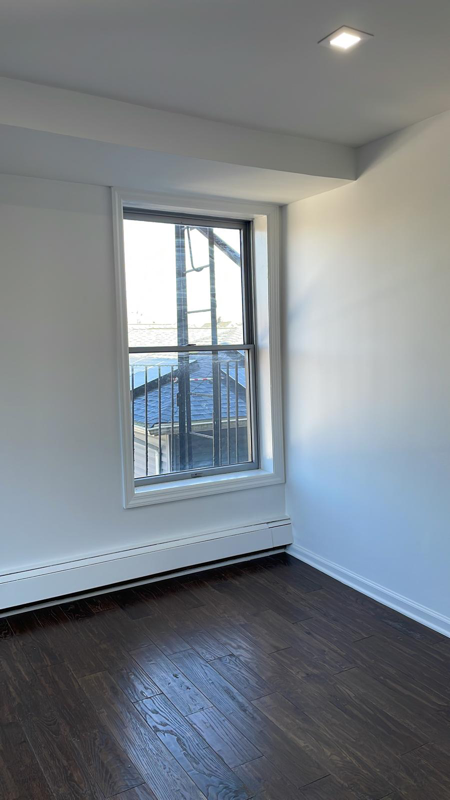 Building Photo - 131 Beach 121st St