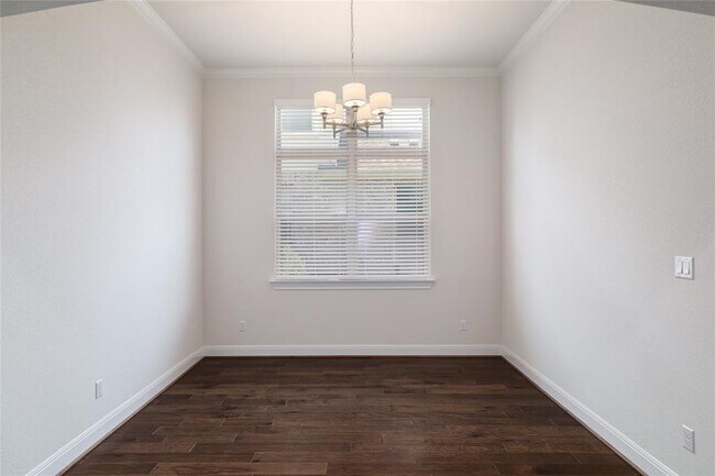 Building Photo - 2421 Blended Tree Ranch