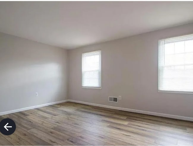 Building Photo - 16703 Chowning Ct
