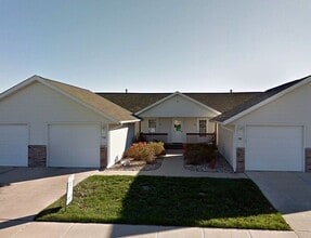 Building Photo - $1,200 | 2 Bedroom, 1 Bathroom Condo | Pet...