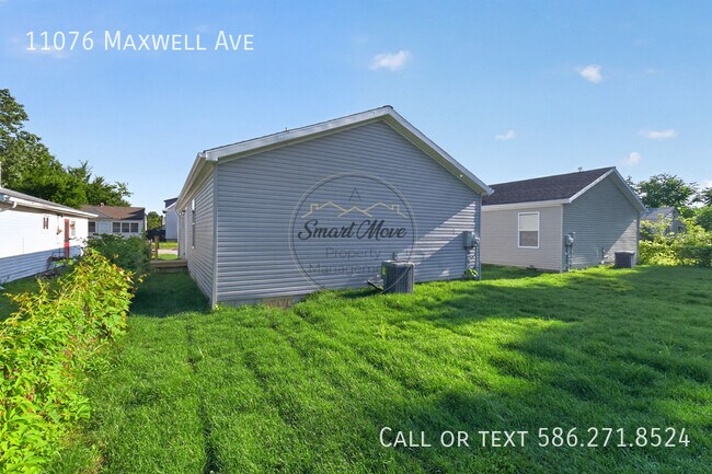 Building Photo - 11076 Maxwell Ave