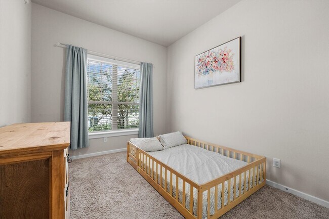 Building Photo - 10806 Chrysalis Ct
