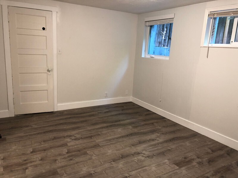 Building Photo - 1456 S 500 E