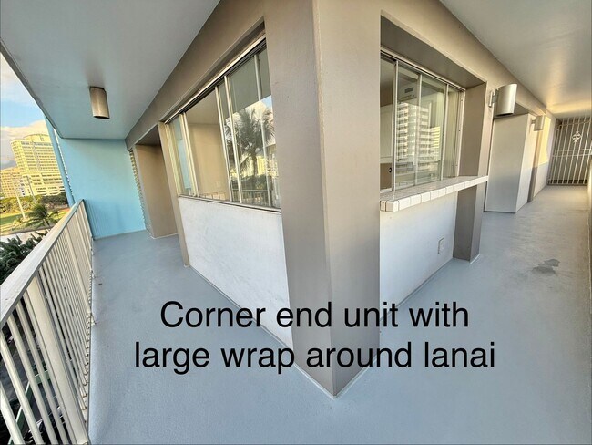Building Photo - Oahu Surf 2 - 2 bdrm, 2 bath, 1 pkg, Free Water, Sewer, & Electricity