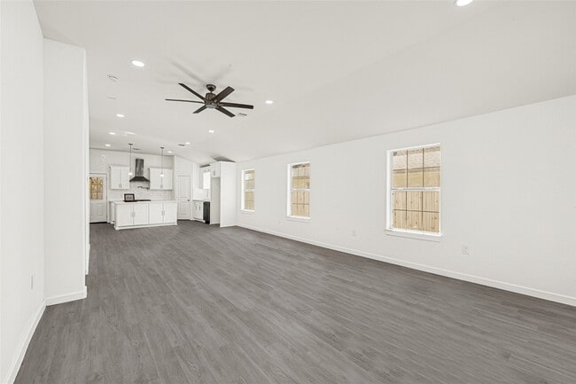 Building Photo - 1412 Northwood St