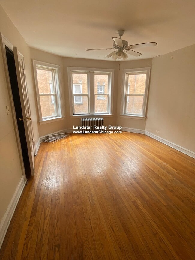 Building Photo - 5030 N Springfield Ave