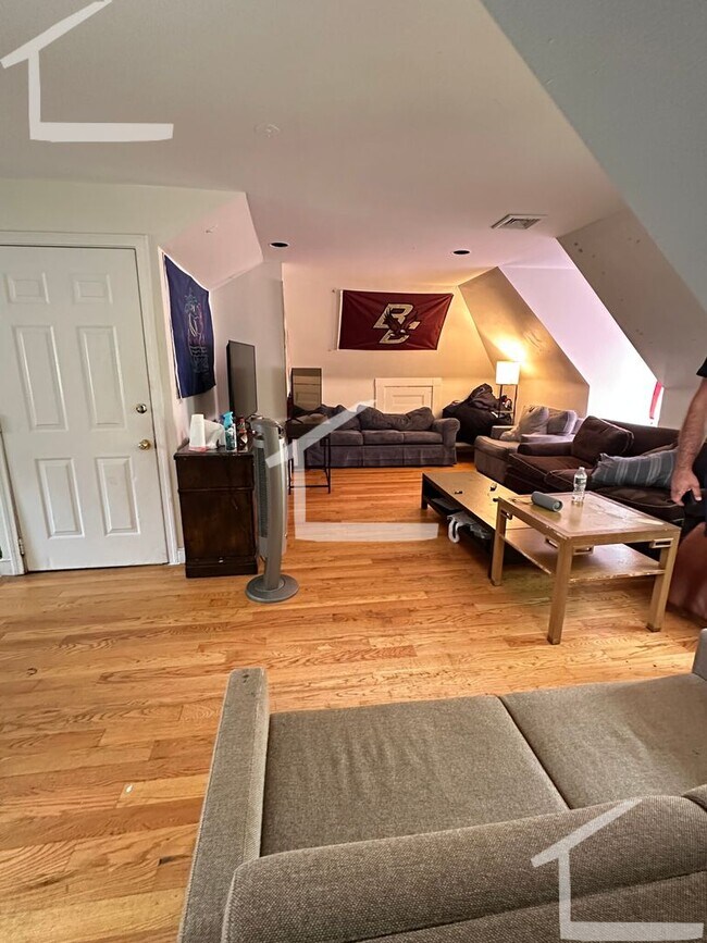 Building Photo - 13 Orkney Rd