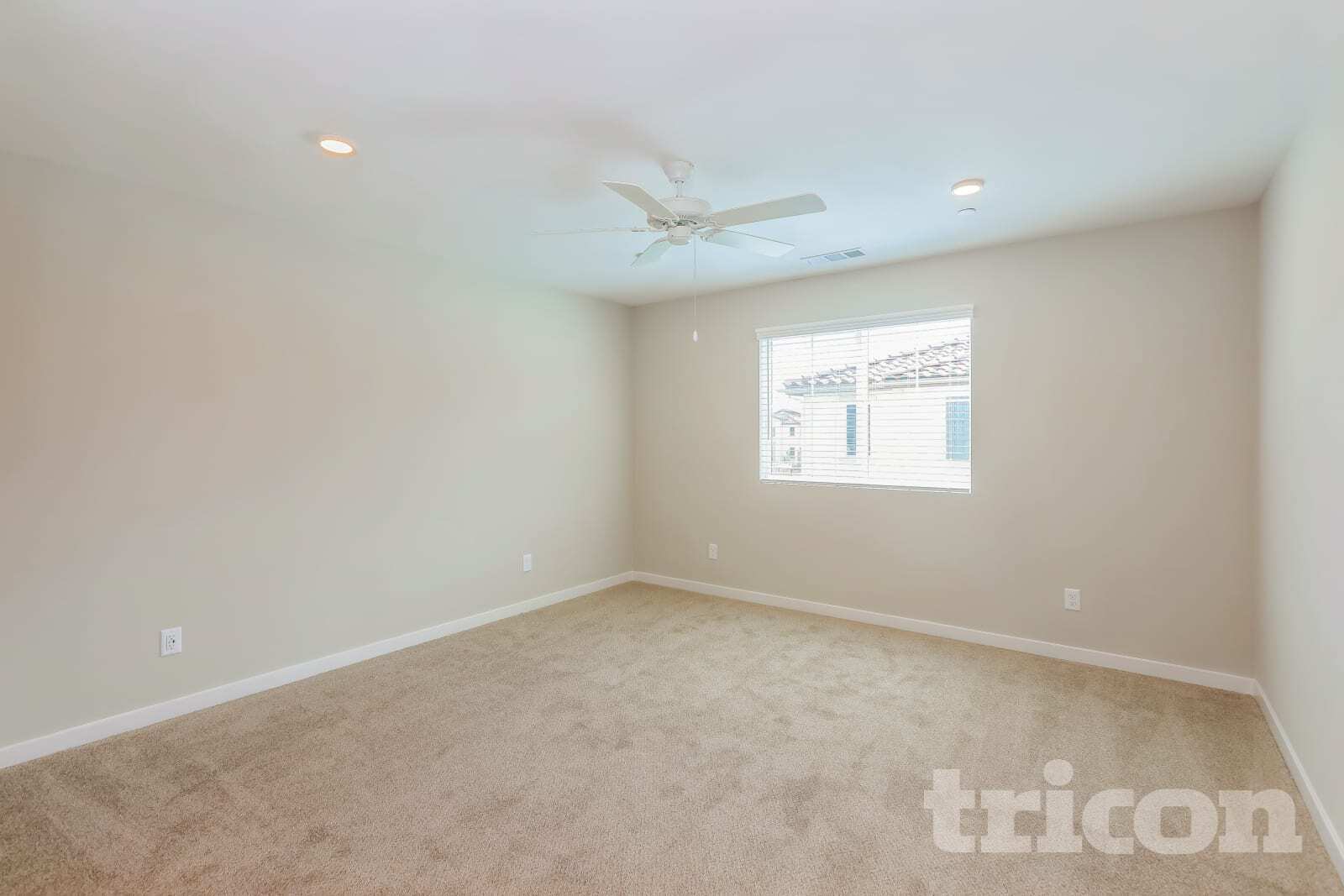 Building Photo - 31739 Willowood Way
