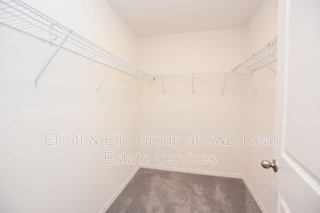Building Photo - 3595 Smt Vw Wy