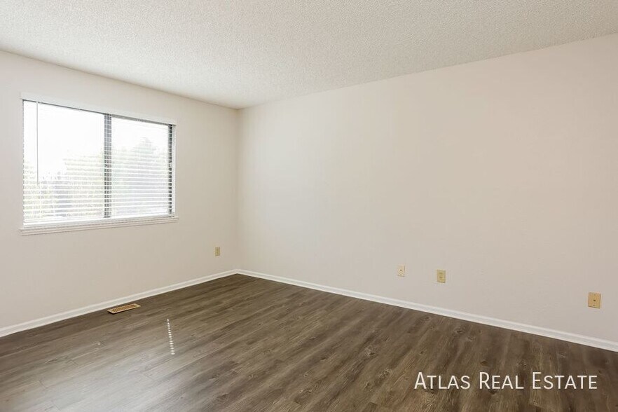 Building Photo - 2760 S Sedalia St