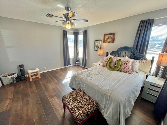 Building Photo - 715 North Ave