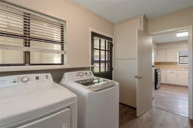 Building Photo - 2155 US-287