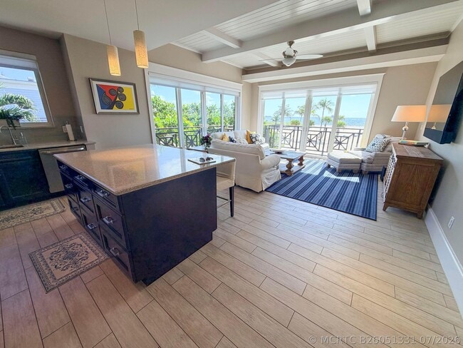Building Photo - 1598 S Ocean Ln