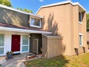 Building Photo - 5967 Windhover Dr