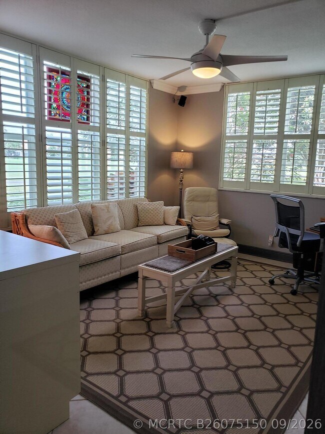 Building Photo - 3980 Oaks Clubhouse Dr