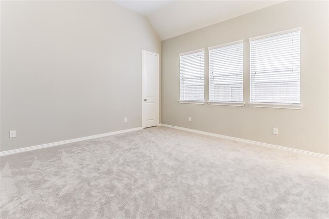 Building Photo - 4227 Carol Ridge Dr